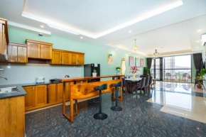 Căn Hộ '4' OaSky Xéo Biển 3 Phòng Ngủ - Oasky Apartment with diagonal sea view